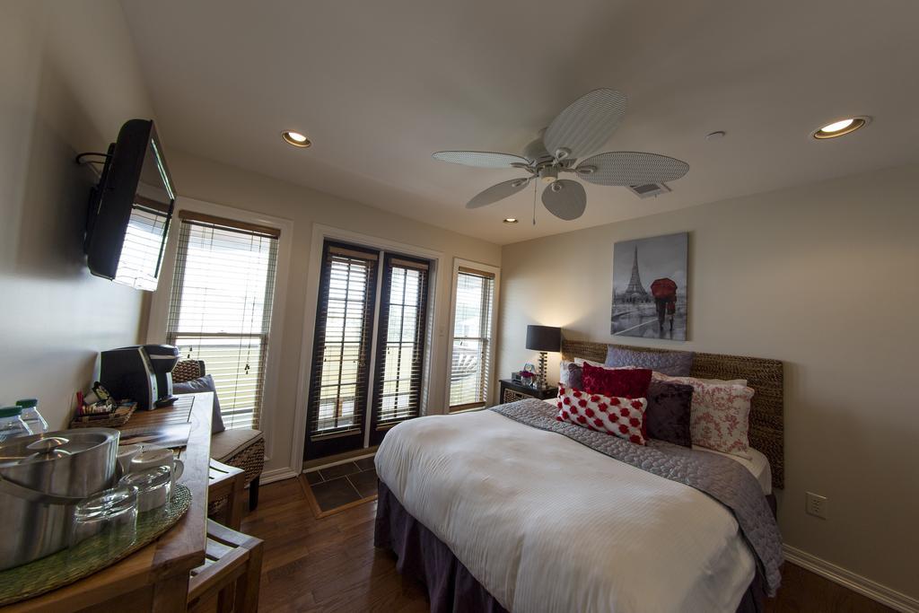 The Almanett Hotel & Bistro Gulfport Habitación foto